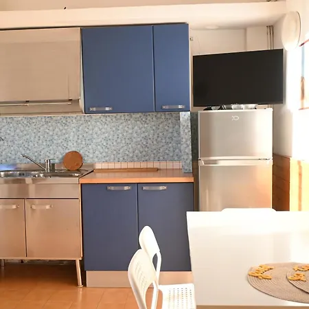 N205 - Numana, Delizioso Bilocale Con Giardino Numana